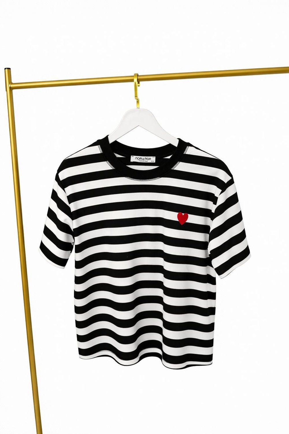 Kalp Nakışlı Çizgili T-shirt