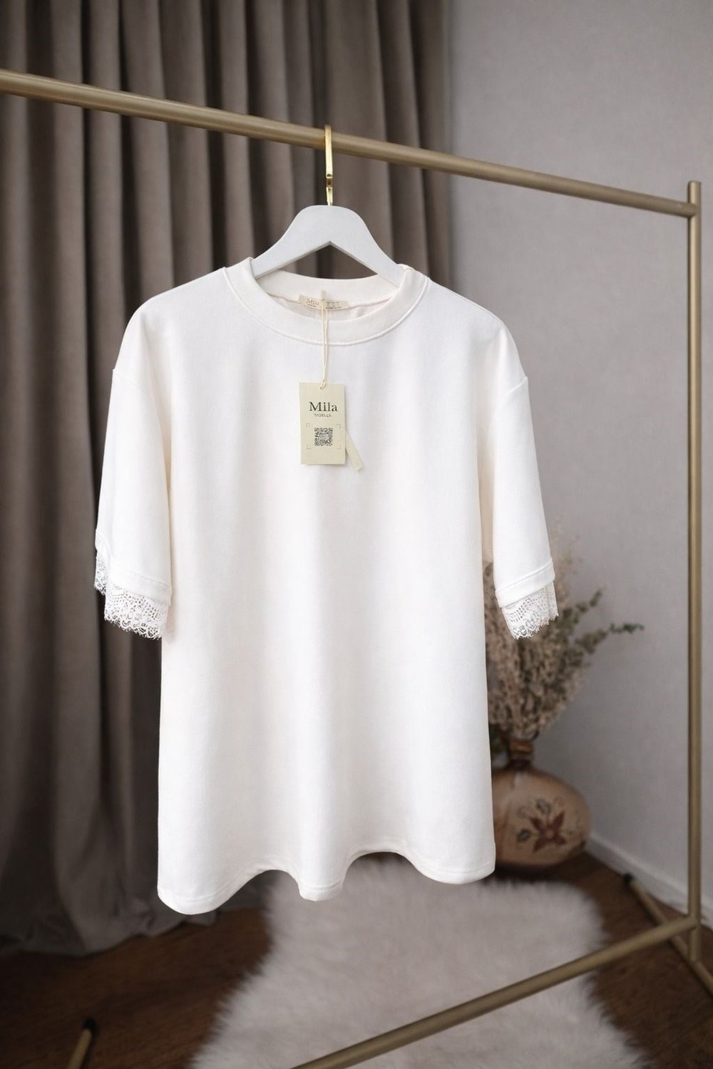 Sırt Dantel Detay Tshirt