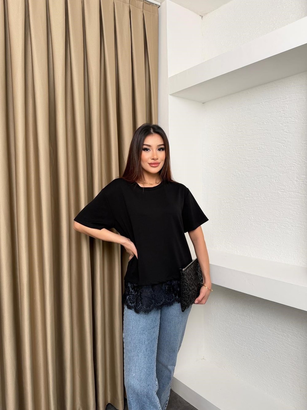 Bisiklet Yaka Dantelli Basic Tişört Siyah