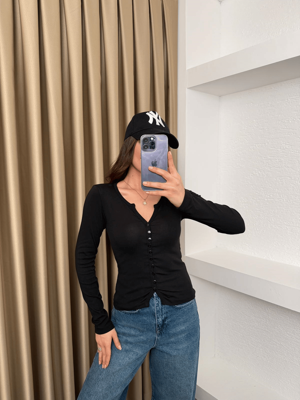 Düğme Detaylı Bluz Siyah