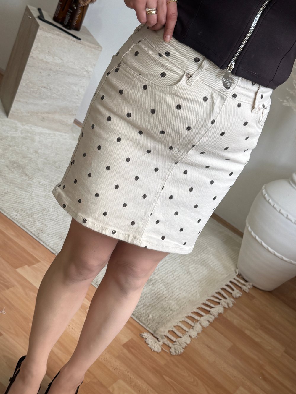 Puantiye Desenli Mini Jean Etek-Taş