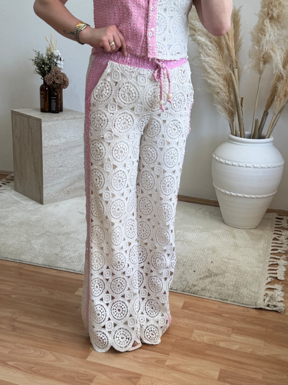 Tasarım Dantel Detay Pantolon Ekru-Pembe
