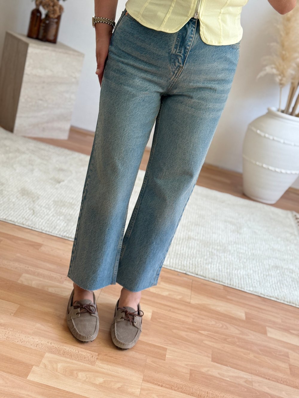 Zra Kesik Paça Mom Fit Jean-Yeşil Tint