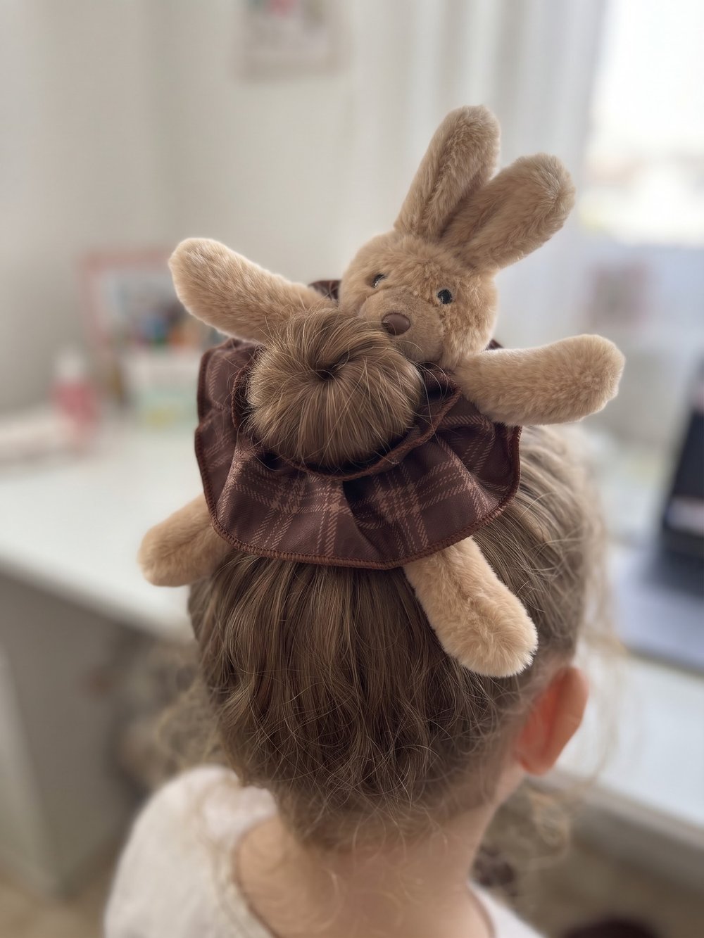Peluş Tavşan Ekose Desenli Topuz Lastik