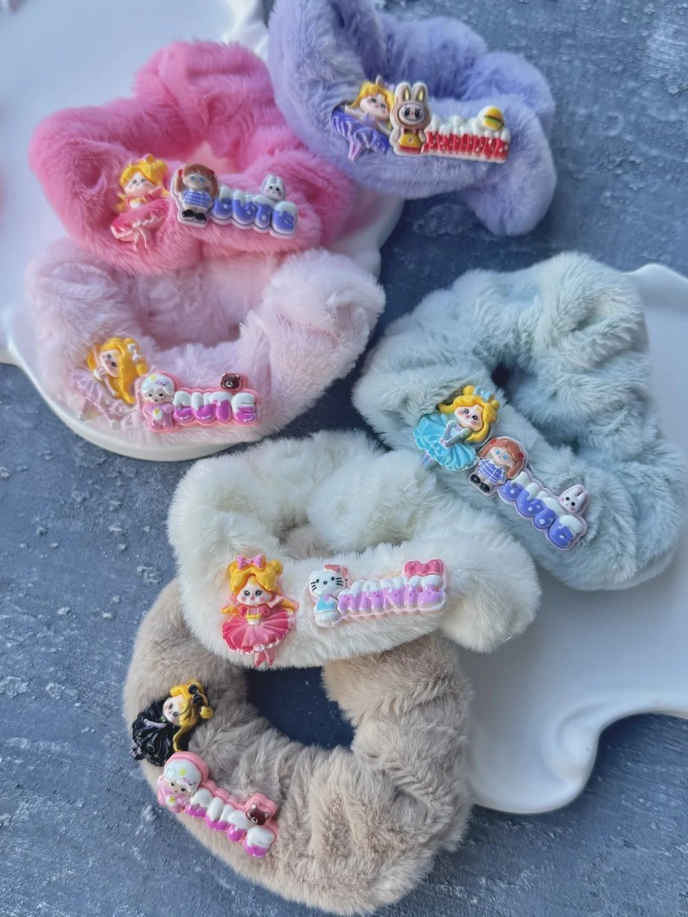 Prenses Peluş Lastik