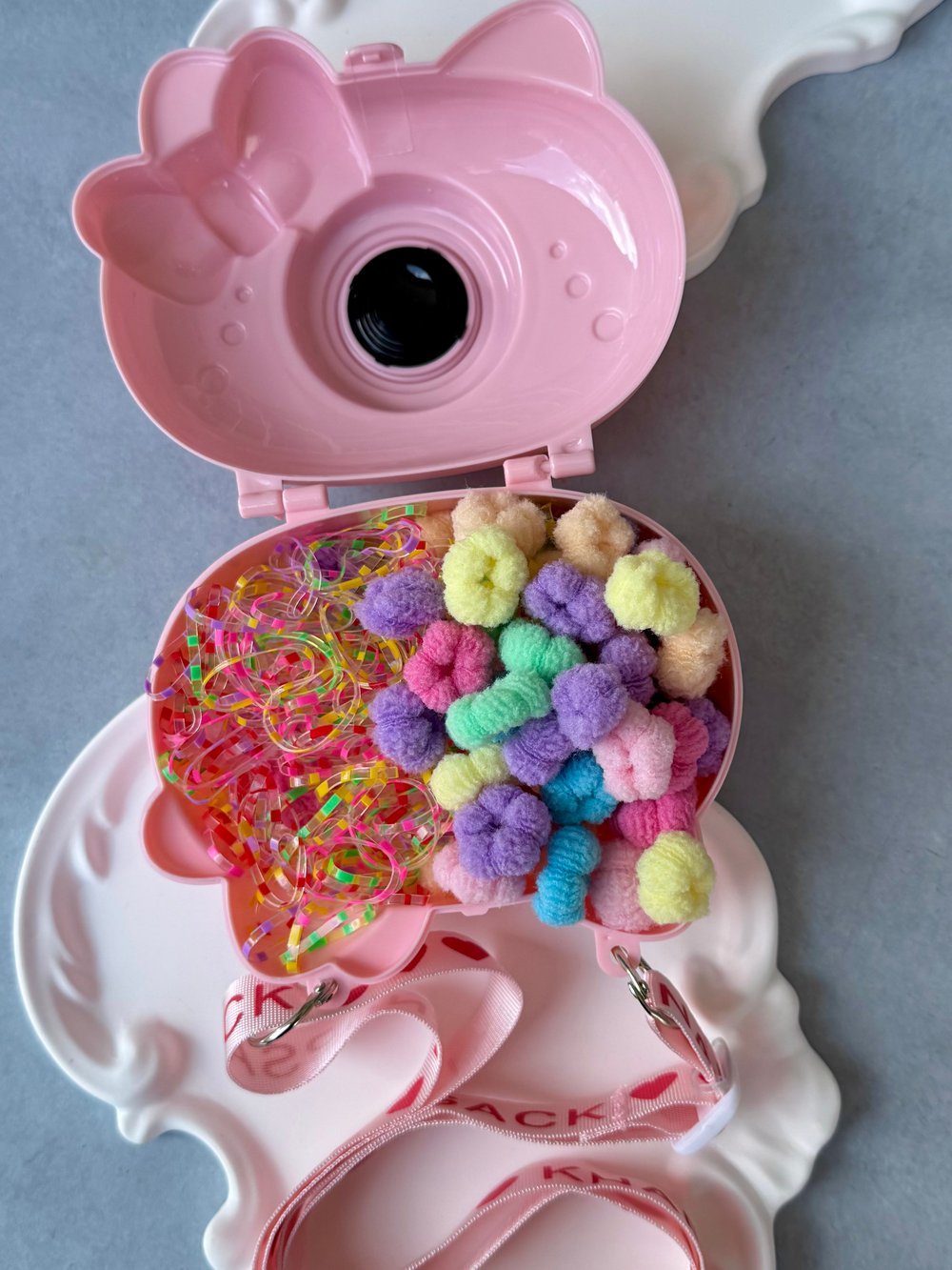 Hello Kitty Fotoğraf Makinalı Lastikli Çanta