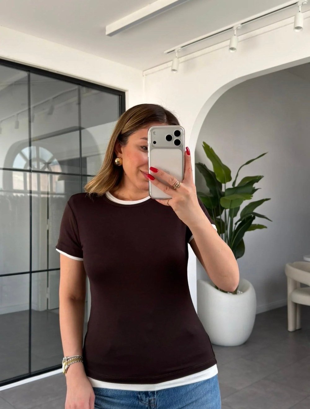 KOL YAKA BİYELİ T-SHİRT 0887