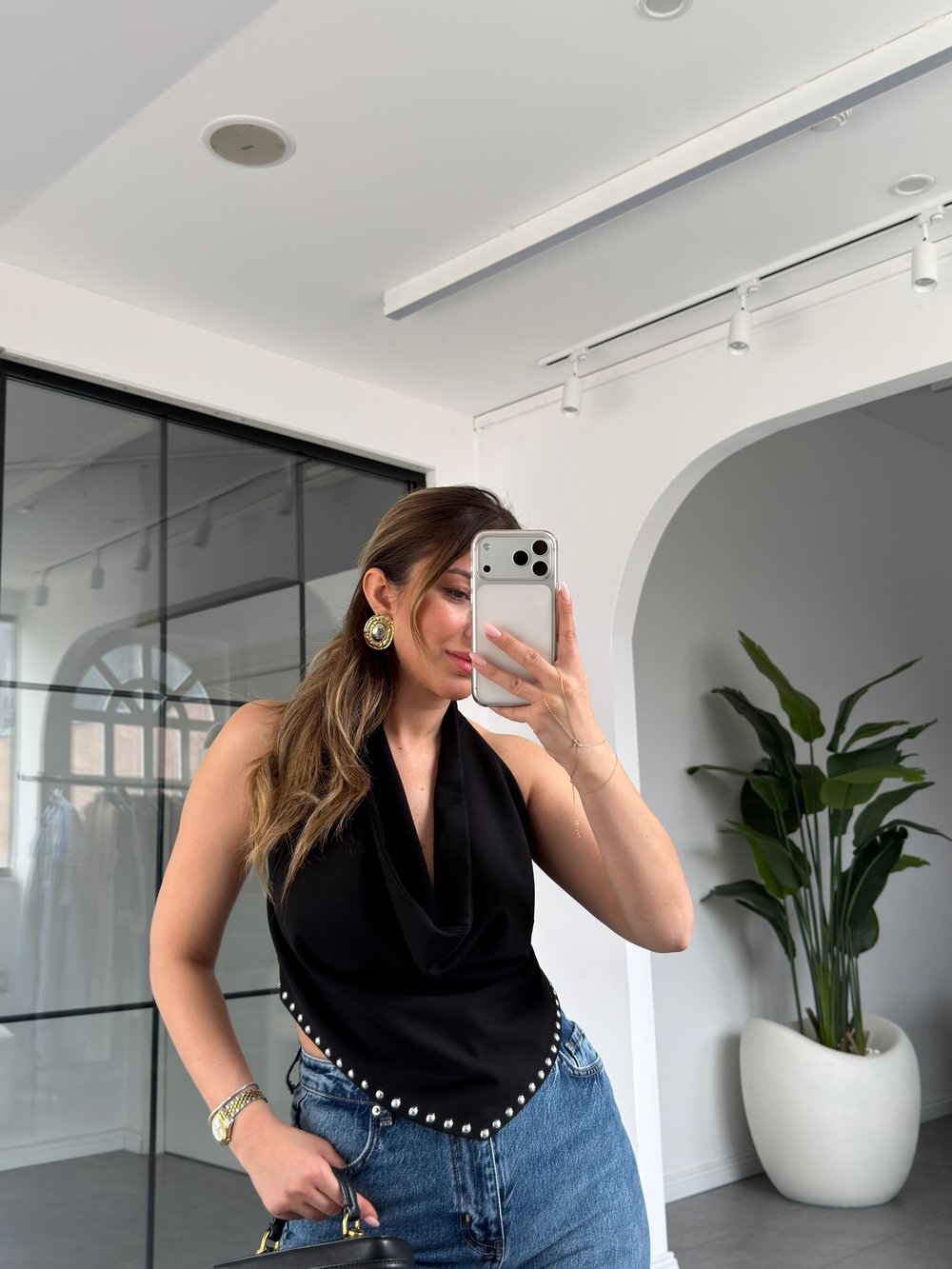 Zımba Detaylı Beli Lastikli Bluz