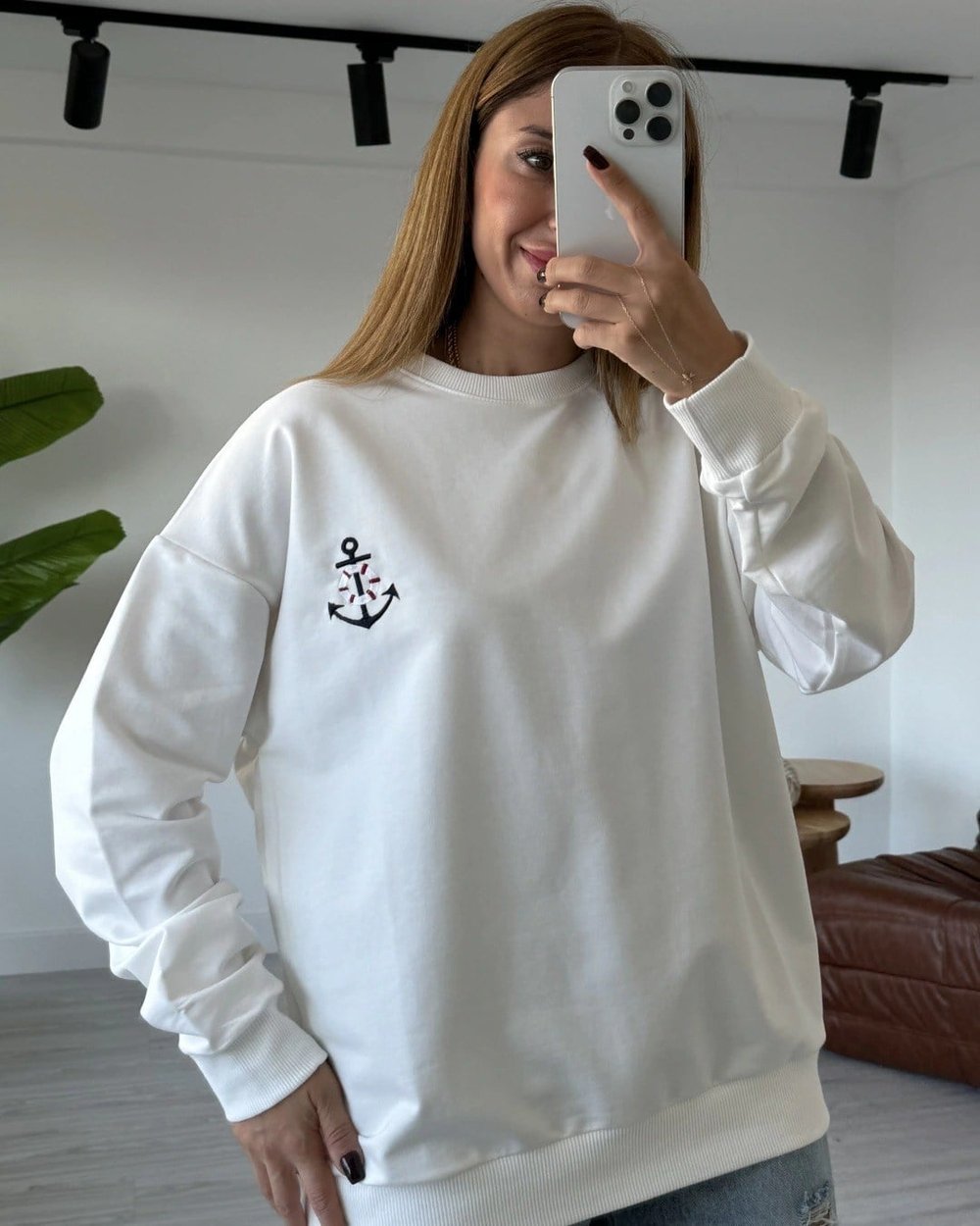 Çapa Nakışlı Sweatshirt