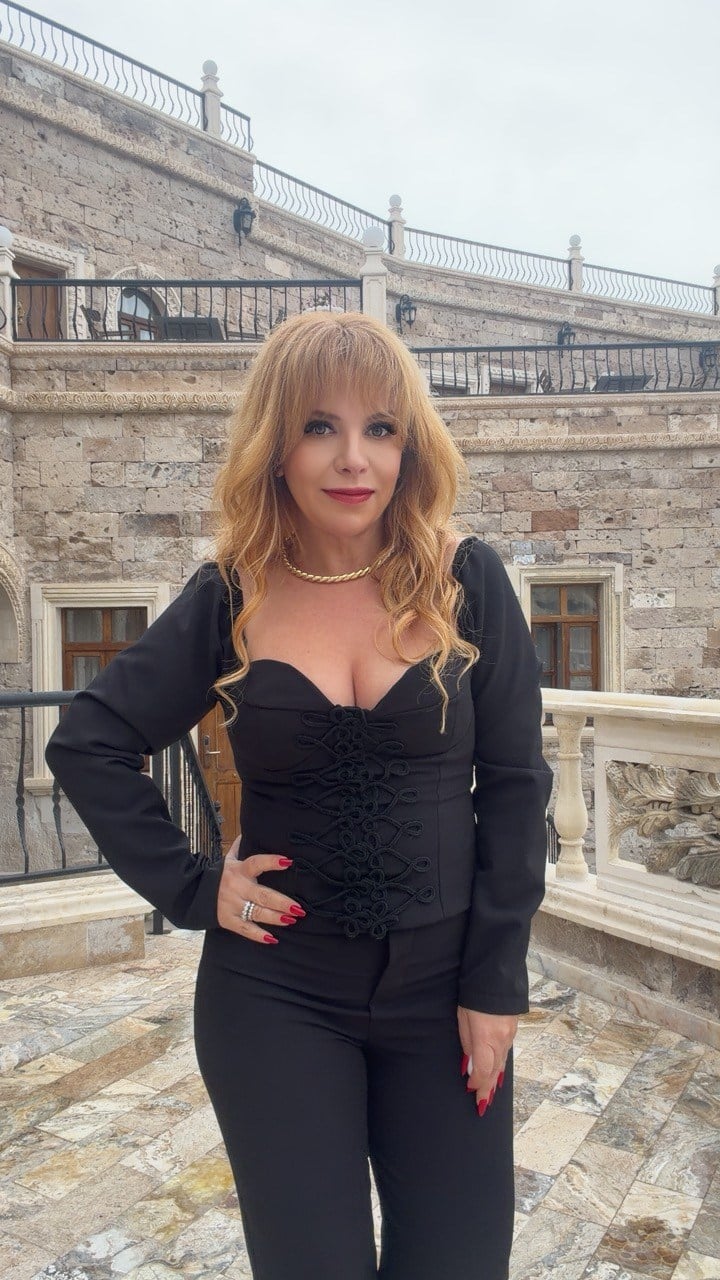 Pantolon Büstiyer Takım