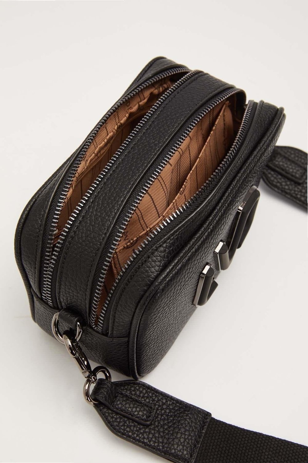 Uzun Askılı Küçük Boy Crossbody Çift Bölmeli Logo Detaylı Kadın Günlük Omuz Çantası Siyah