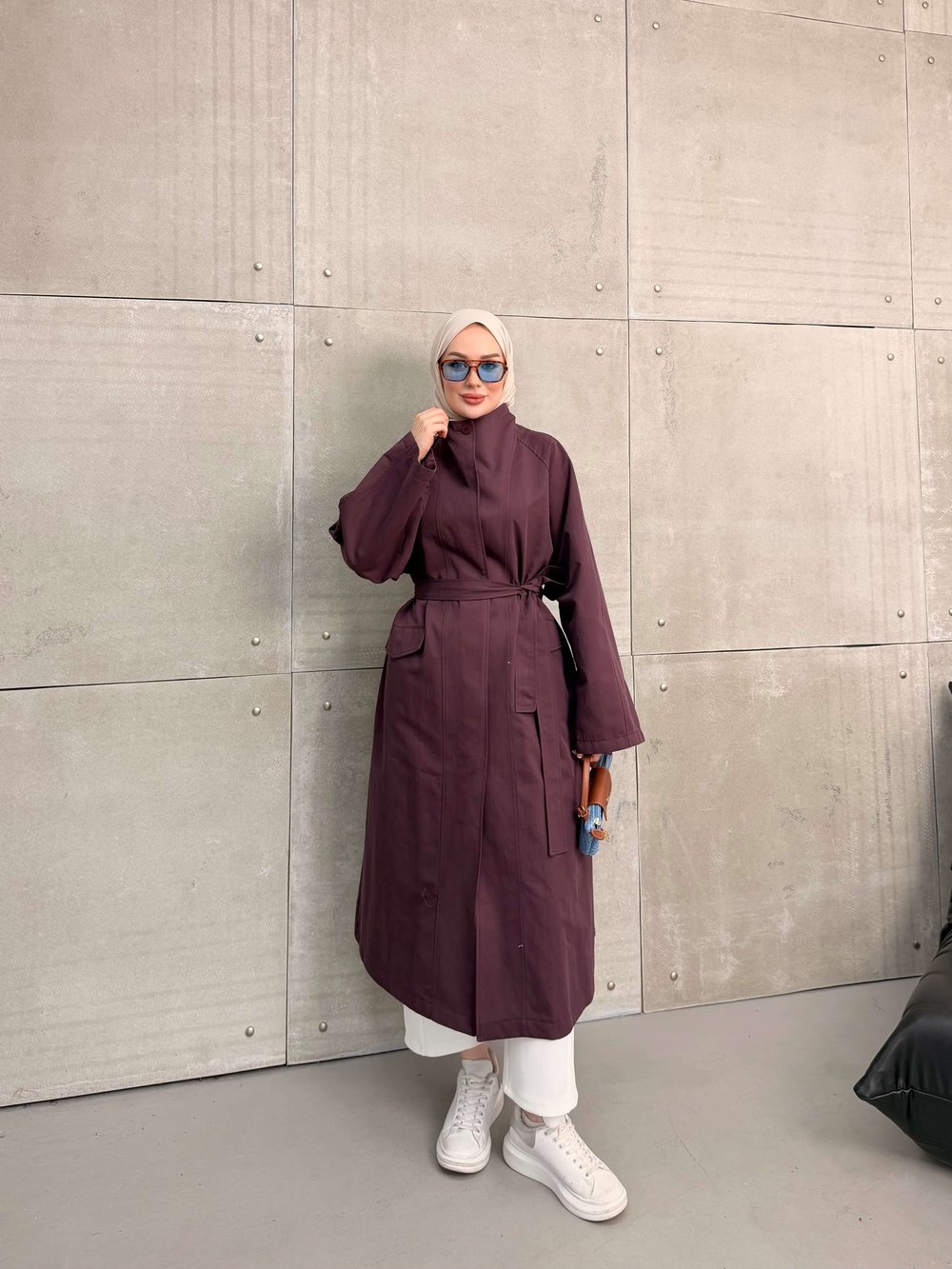 DELORA UZUN TRENCH MÜRDÜM