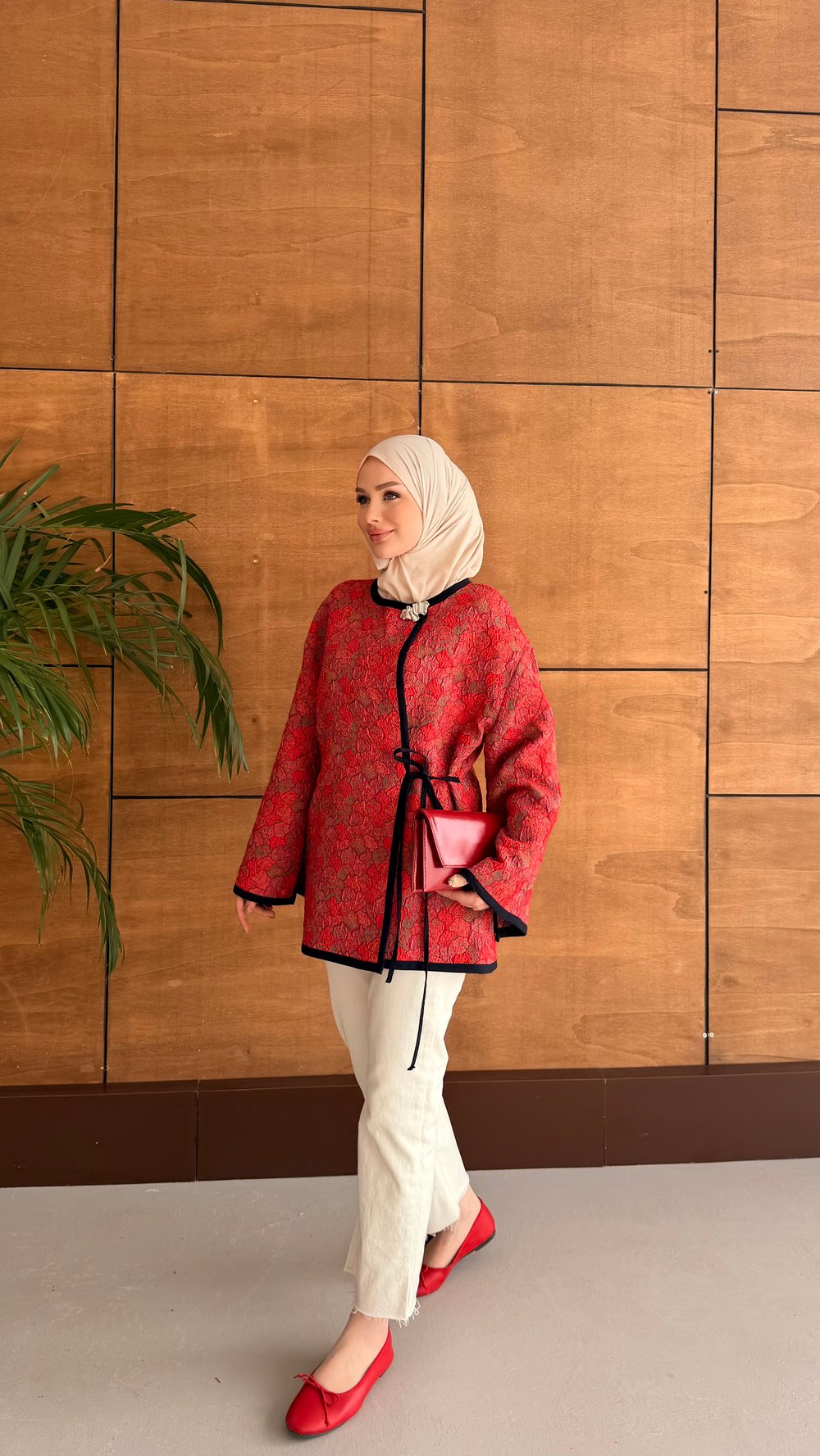ROOS TASARIM CEKET BROŞ HEDİYELİ KIRMIZI