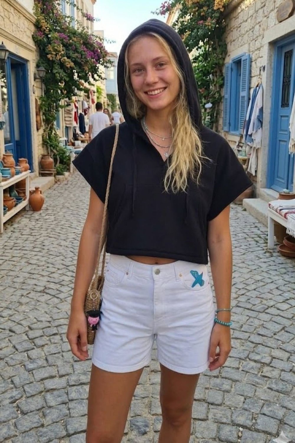 Kapüşonlu Cepli Pamuklu Crop Sweatshirt