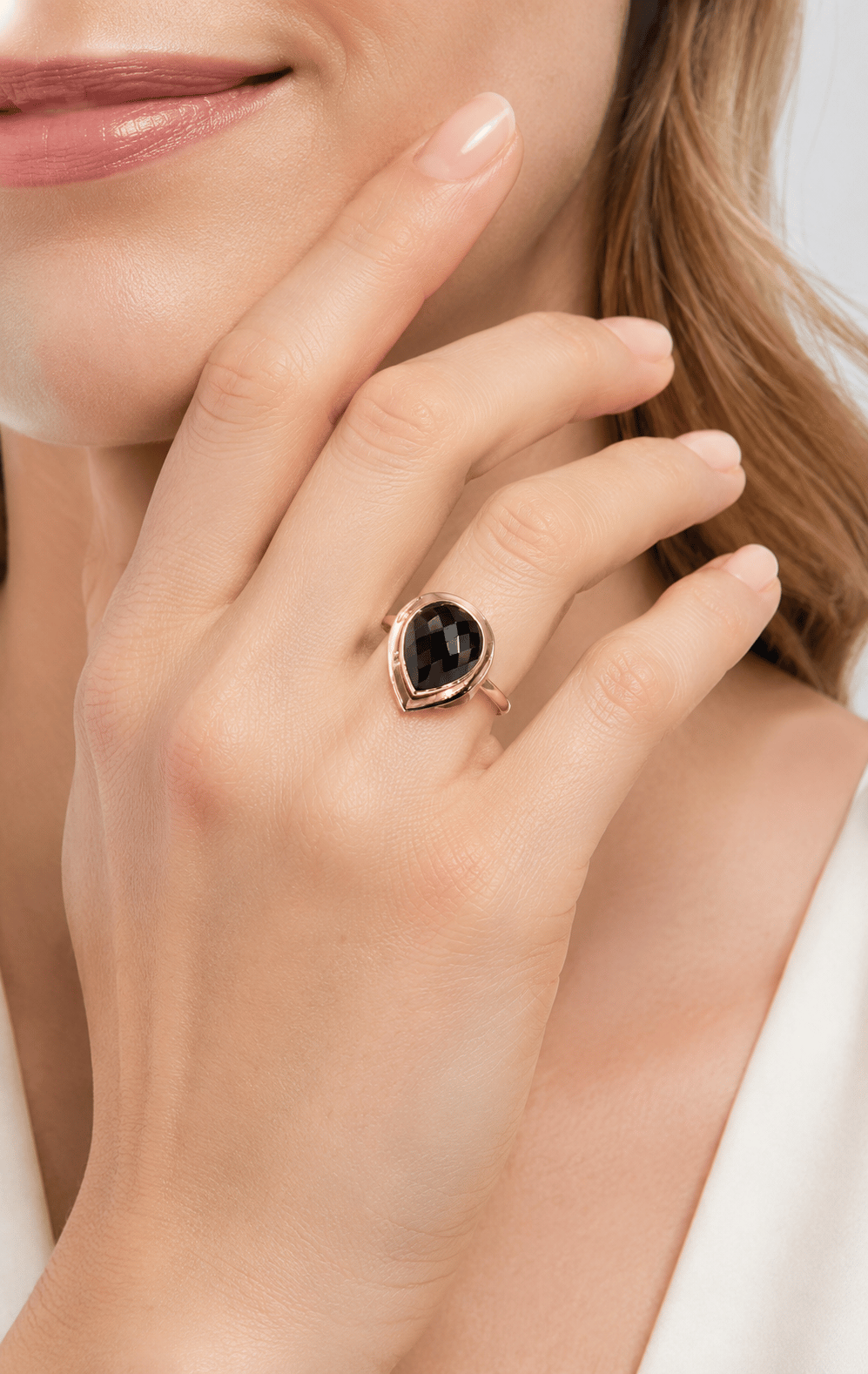 Rose Gold Kaplama Tasarım Onix Taşlı Yüzük