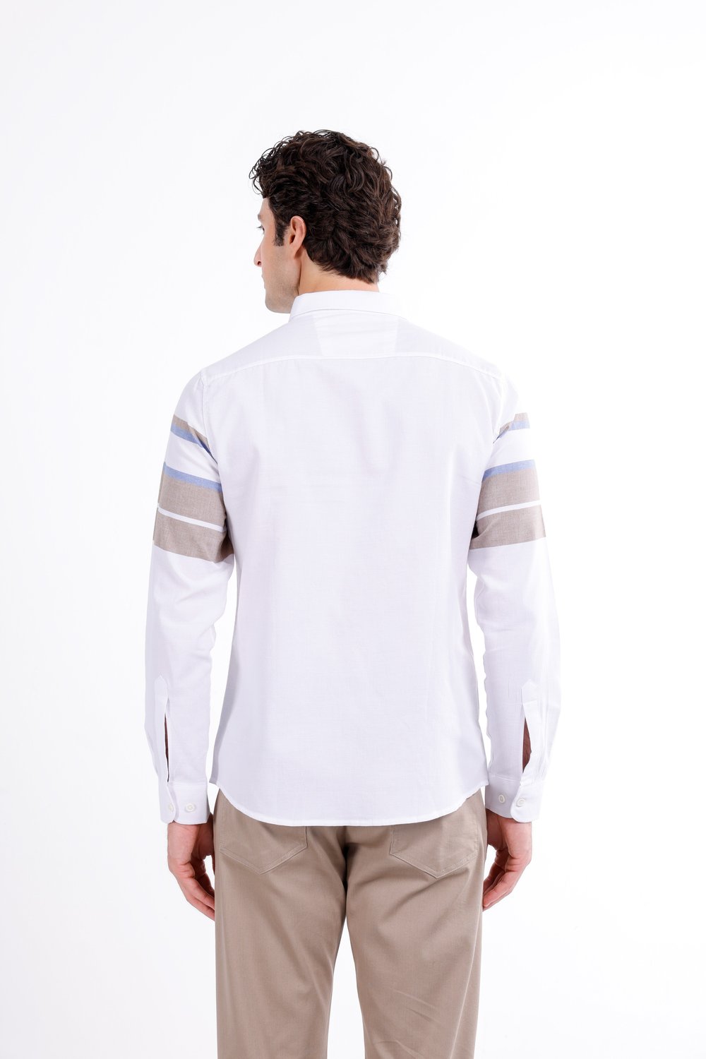 Regular Fit Uzun Kollu Çizgi Detaylı Gömlek