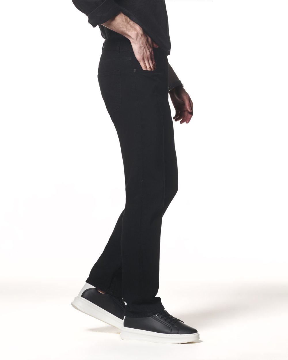 Slim Fit Jean