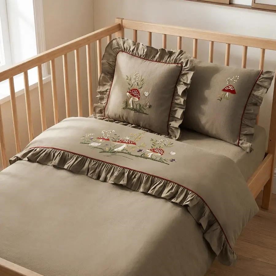 Ecocotton Meyra Bebek Nevresim Takımı Organik Pamuk Keten El Nakışlı Haki