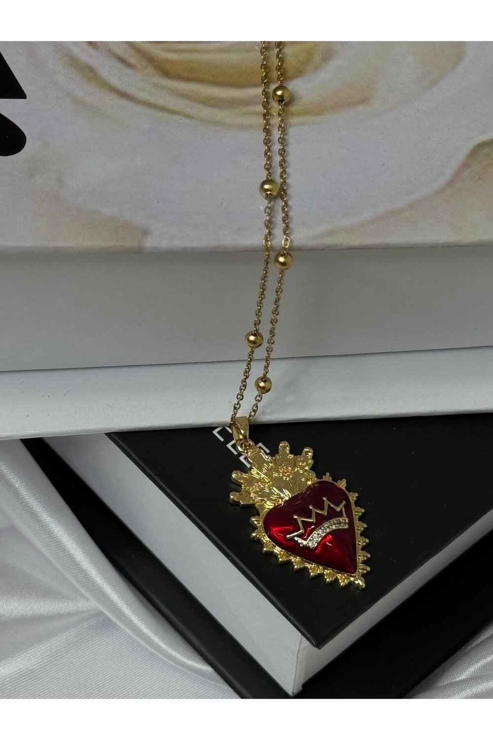 Tasarımlı Figürlü Çelik Kolye