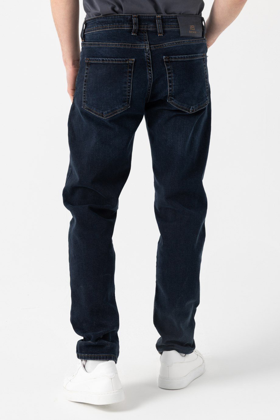 Regular Jean