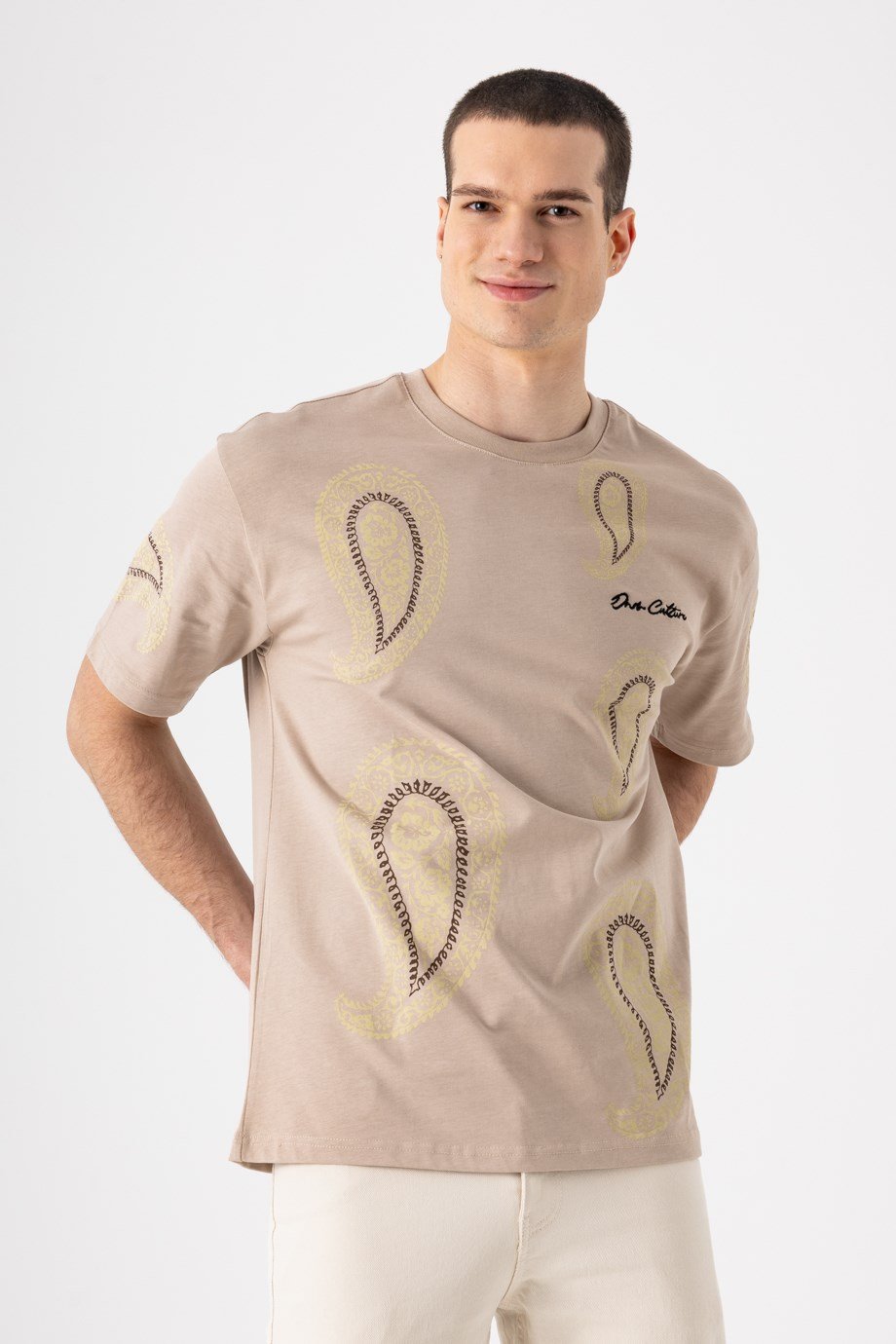 Şal Desen Baskılı T-Shirt