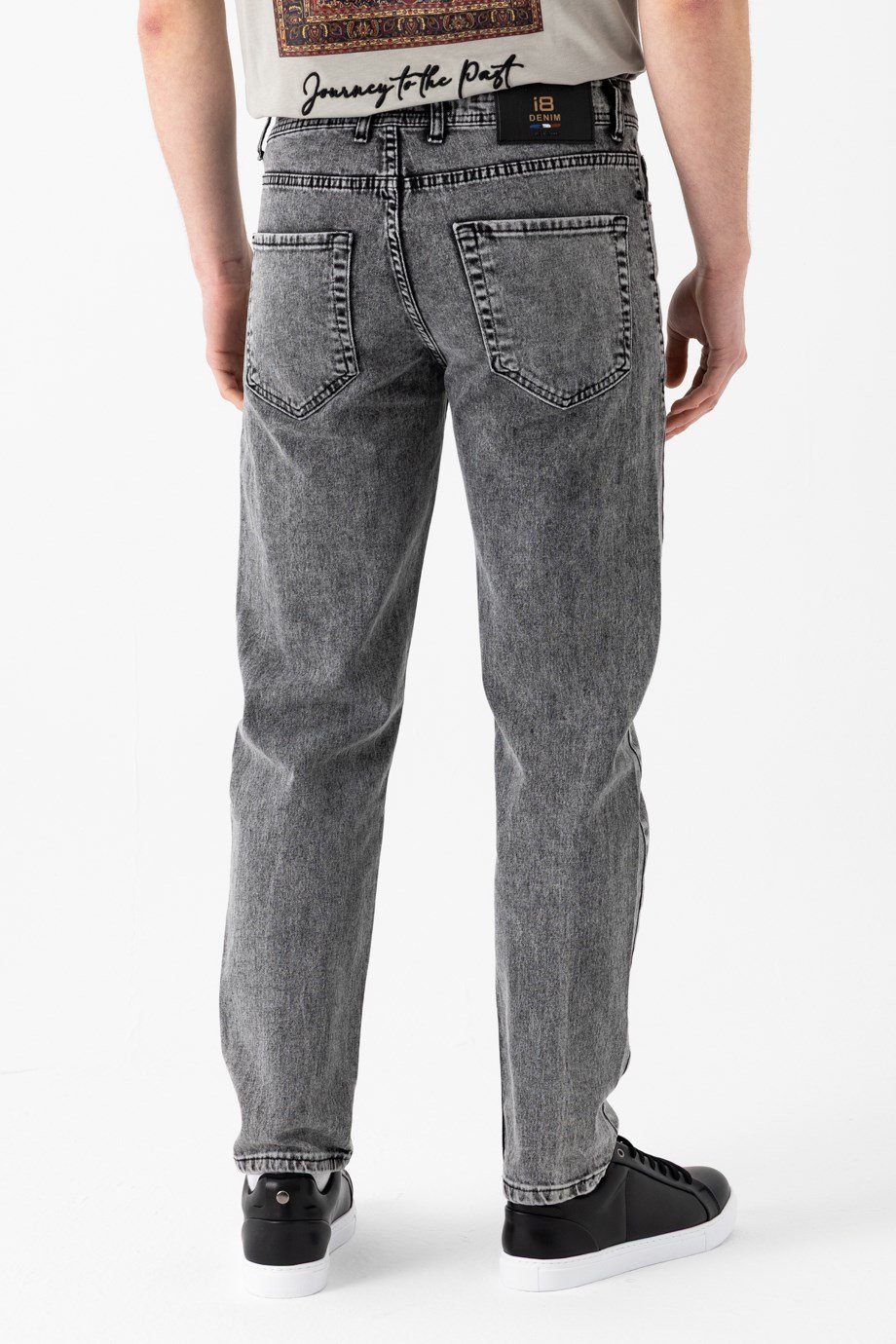 Straight Jean