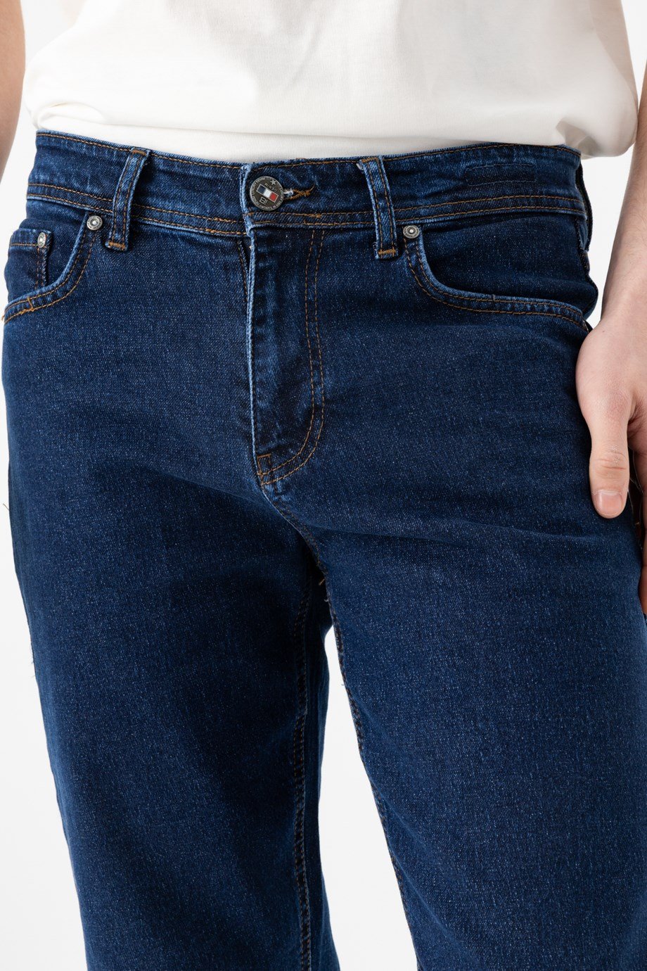Straight Jean