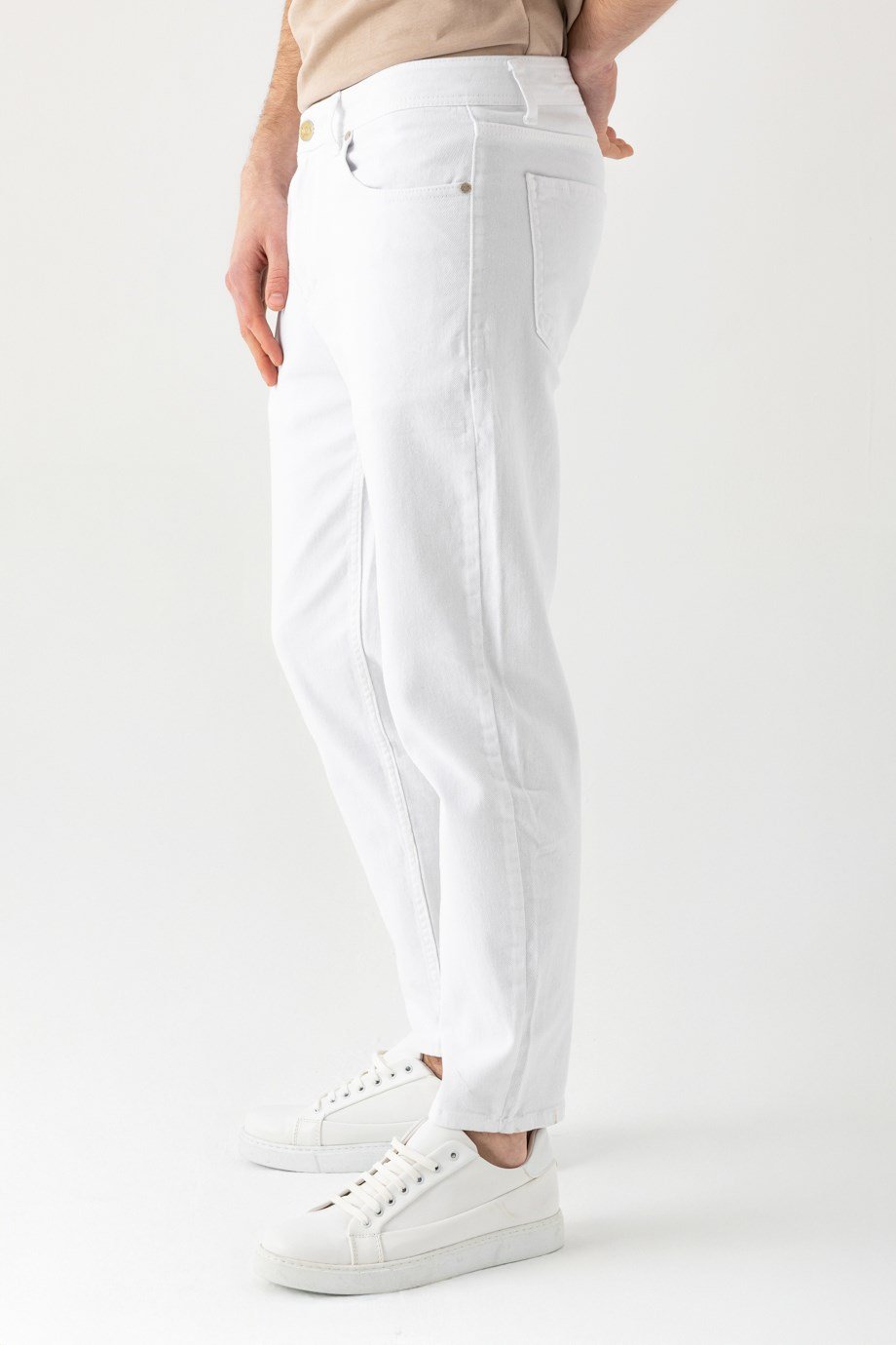Tapered Jean