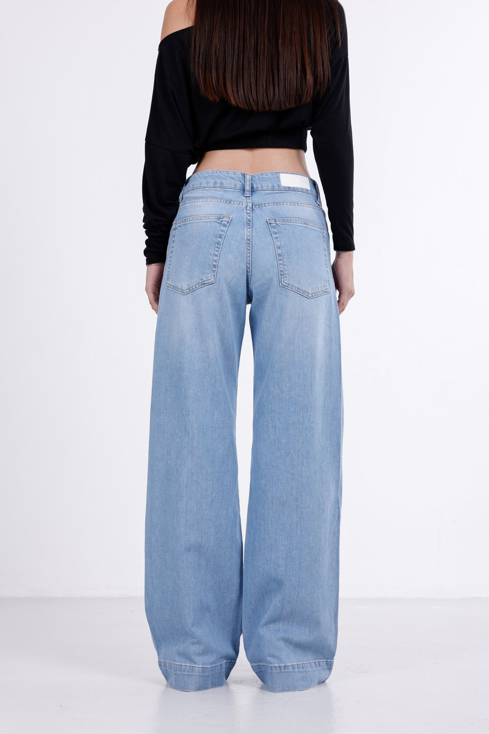 Wide Leg Jean