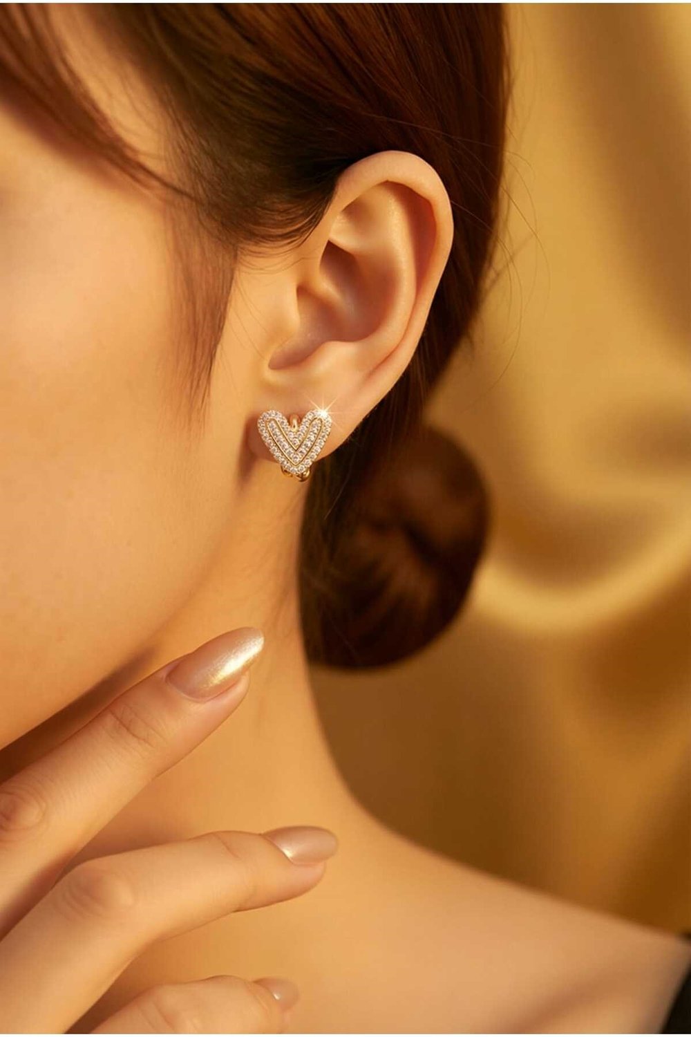 Rose Gold Çelik Taşlı Kalp Model Küpe