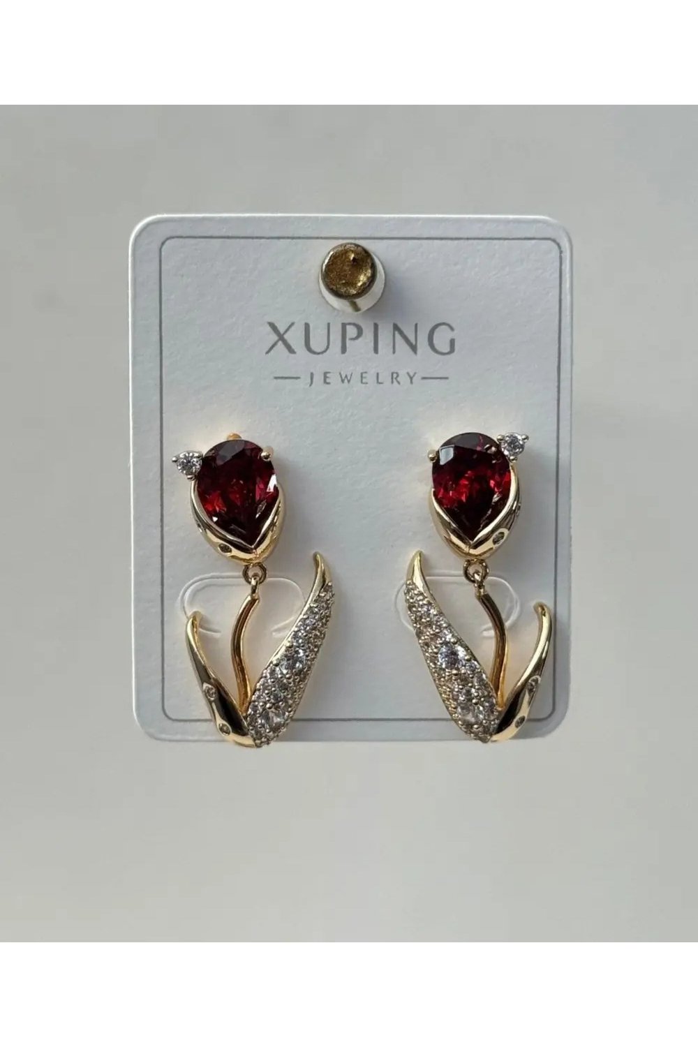 Xuping Gül Kırmızı Taşlı Küpe