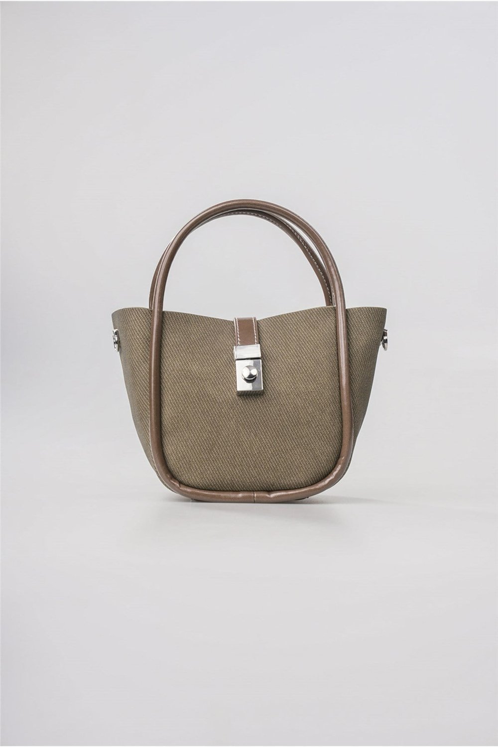 Yeşil Mini El Çantası Şık Kilit Detaylı Çapraz Askılı İki Renkli Günlük Kullanım 15x14x10 cm