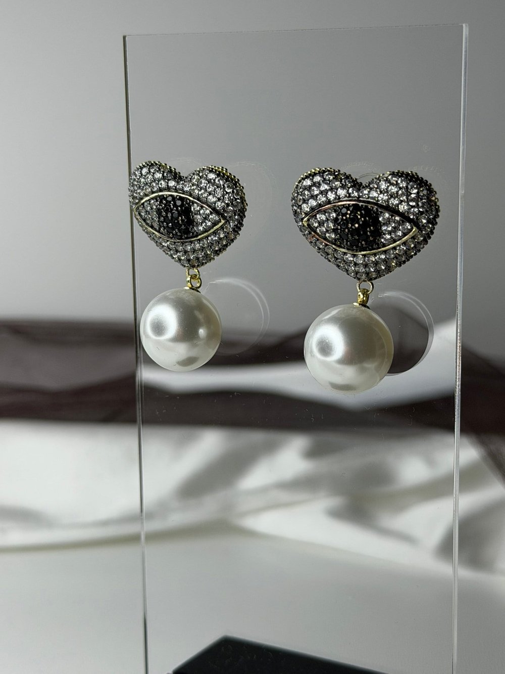 İnfinity Spark Eyes Küpe