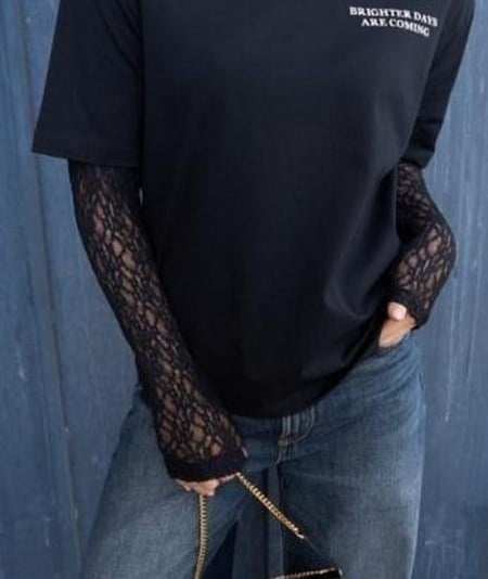 Kolu Dantelli T-shirt - Siyah