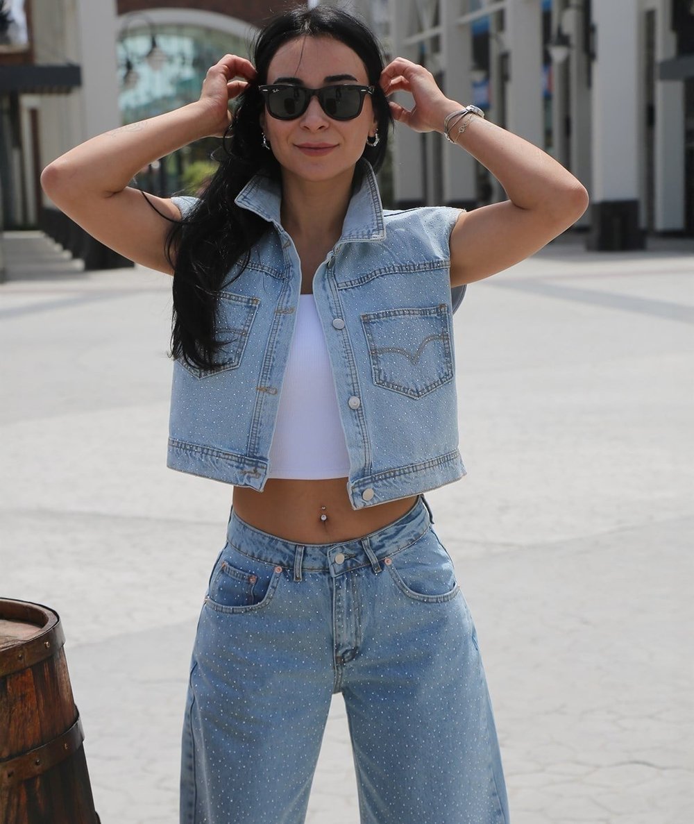 Taş Detaylı Denim Yelek & Pantolon Takım