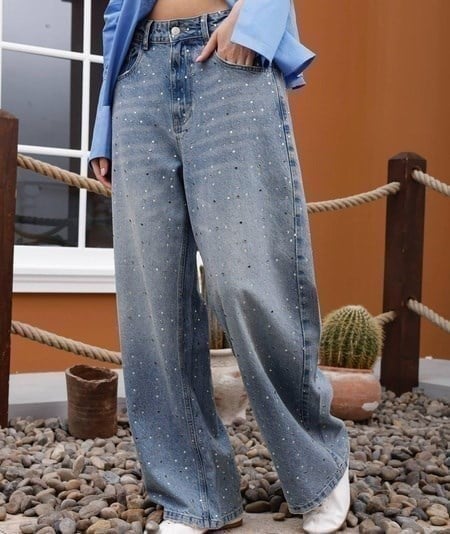 Zımbalı taşlı jean pantolon
