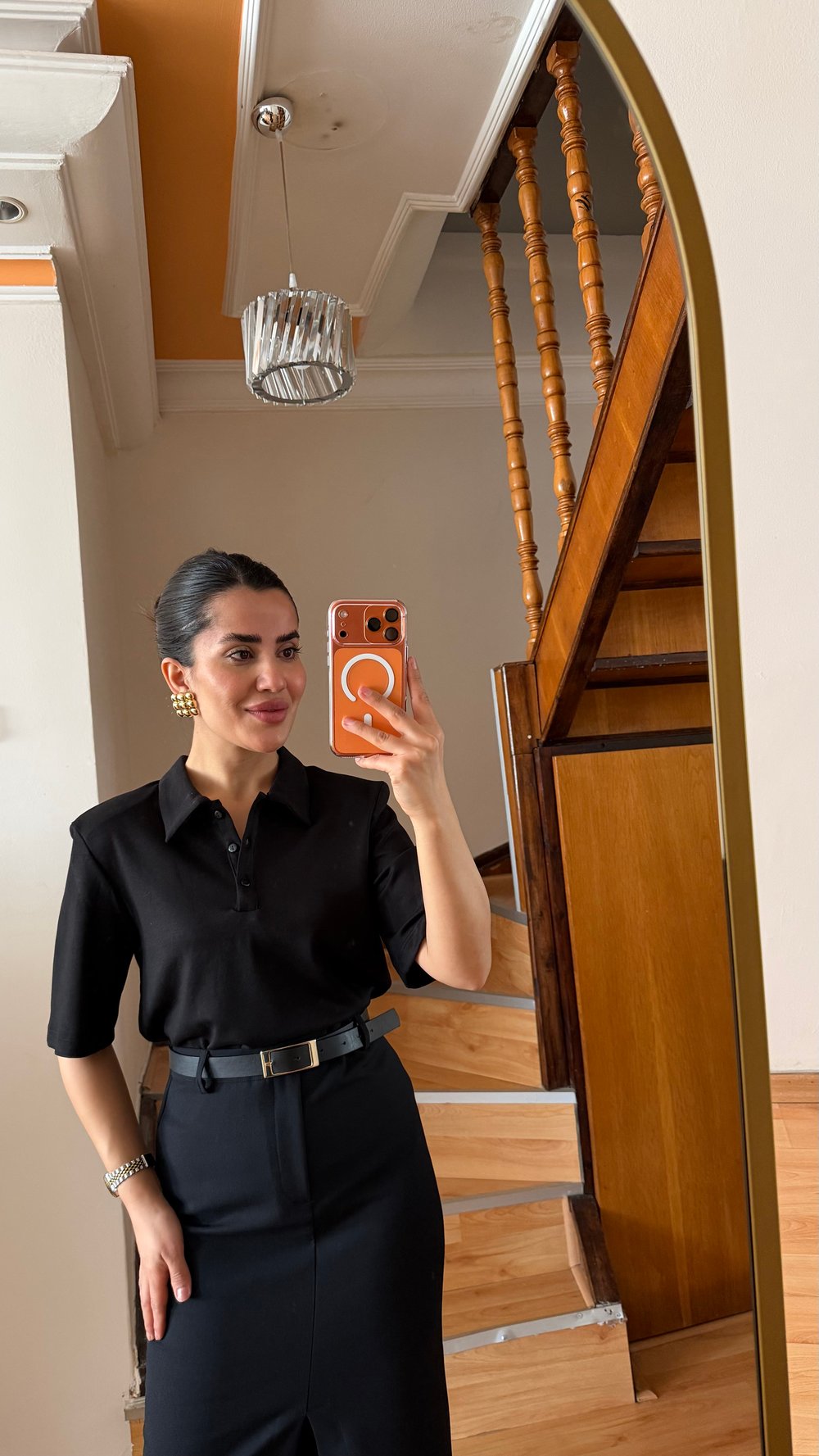 Siyah Vatkalı Tişört 