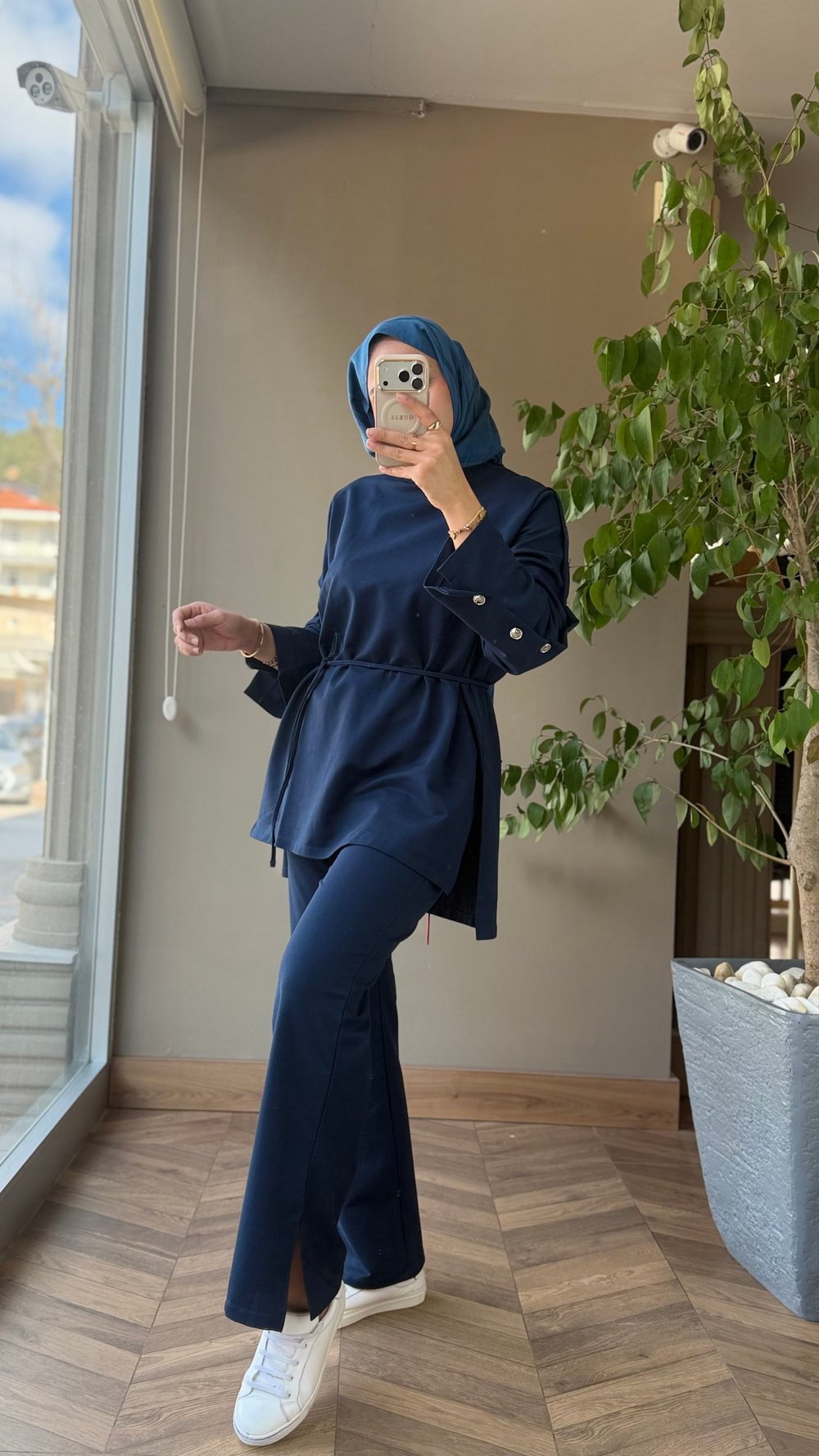 VERA Gold Düğme Detaylı Takım | Gece Mavisi