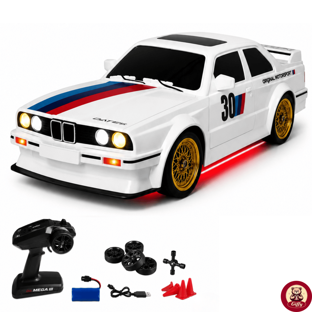 Uzaktan Kumandalı BMW E30 Drift Arabası Retro Efsane Kasa 30 KM/H Sürat Yapabilen 4x4 Şarjlı Hız Ayarlı LED Işıklı 7 Farklı Renk 2 Farklı Mod (Beyaz)