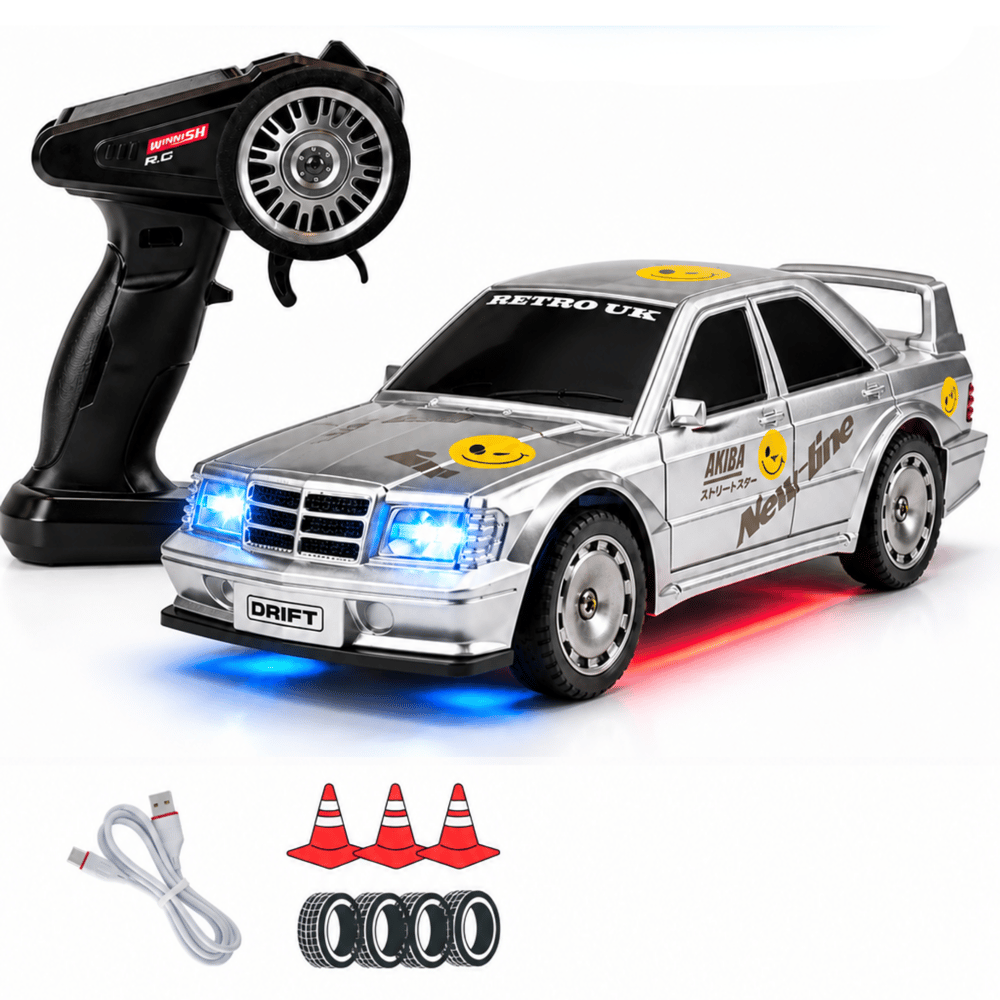 Uzaktan Kumandalı Mini Drift BMW EVO30 Model Araba Dahili Şarjlı Işıklı 4x4 Taşıma Kumandalı Hız Hassasiyetli ve Kademeli ,Kuka ve Drift Tekerleri HEDİYE 1:43 Ölçek (Gümüş)