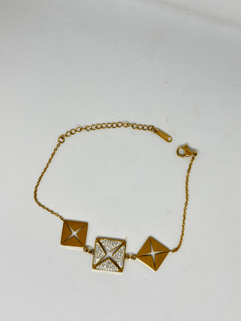 SELİN ACCESSORY BİLEKLİK
