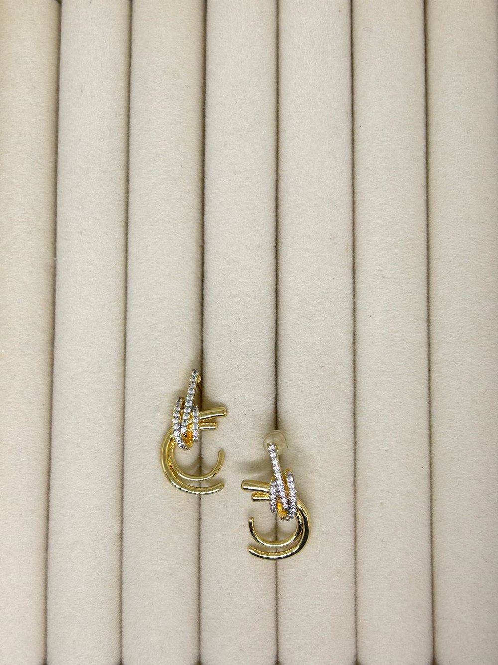 SELİN ACCESSORY KÜPE