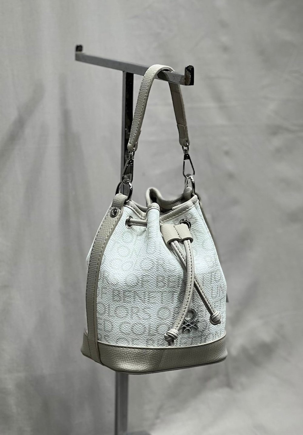 BENETTON ÇANTA