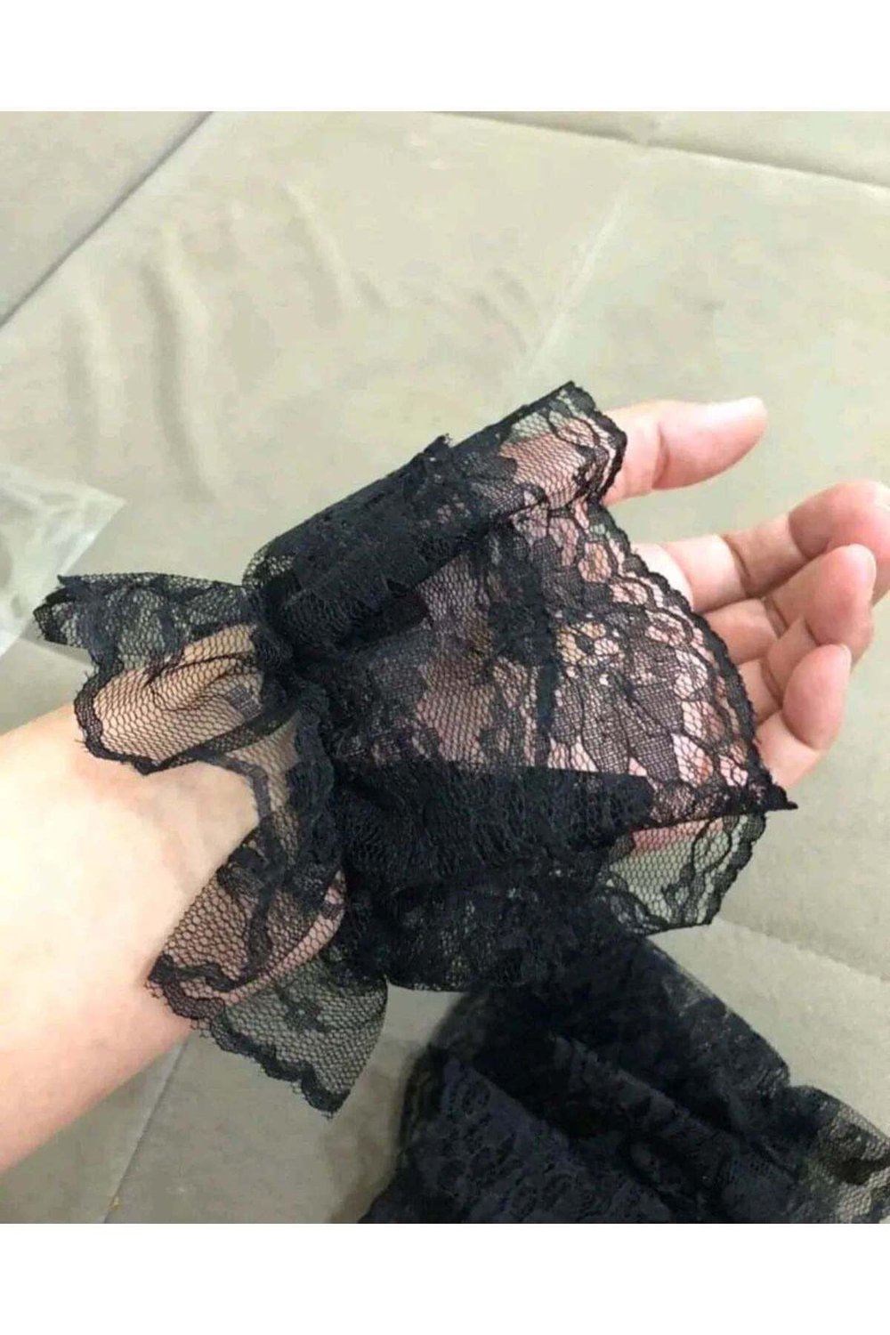 Elena dantel kolluklu şık eldiven