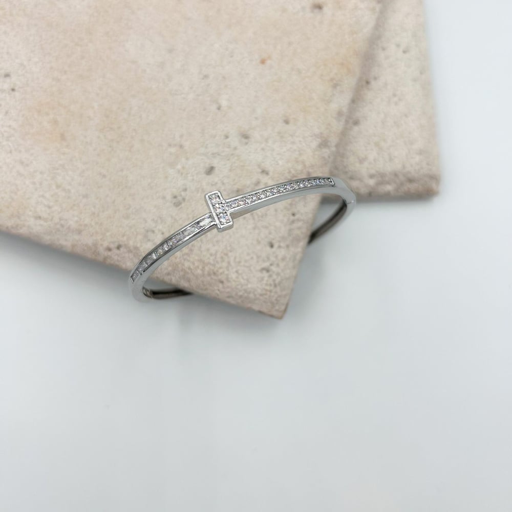 İthal Zirkon Taşlı T Kelepçe 17 cm