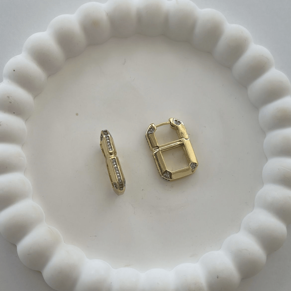 Özel Seri  Zirkon Taşlı Bagi Küpe 2,5cm