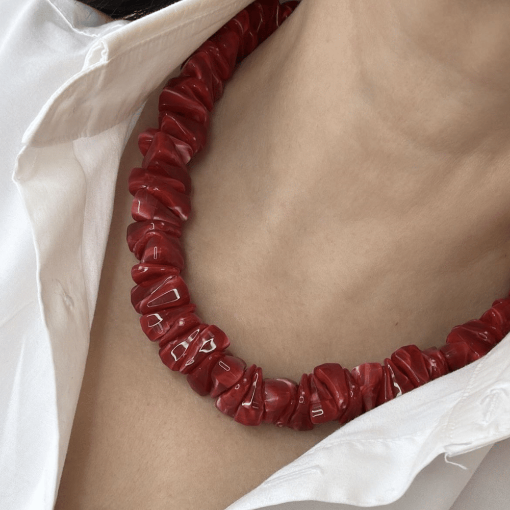 Özel Seri Kırmızı Küp Boncuklu Kolye 49cm