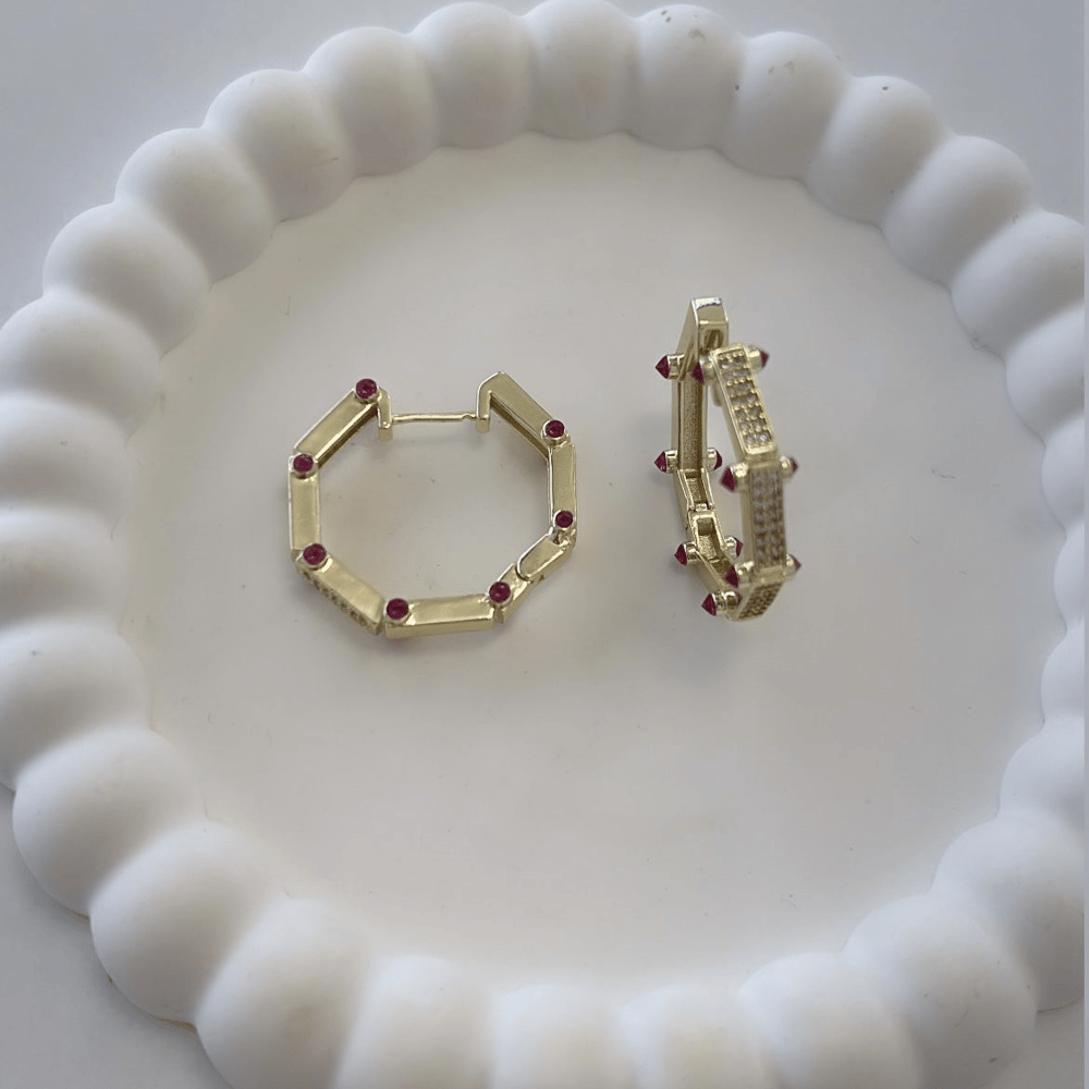 Özel Seri Zirkon Taşlı Altıgen Serenay Küpe 2,5cm