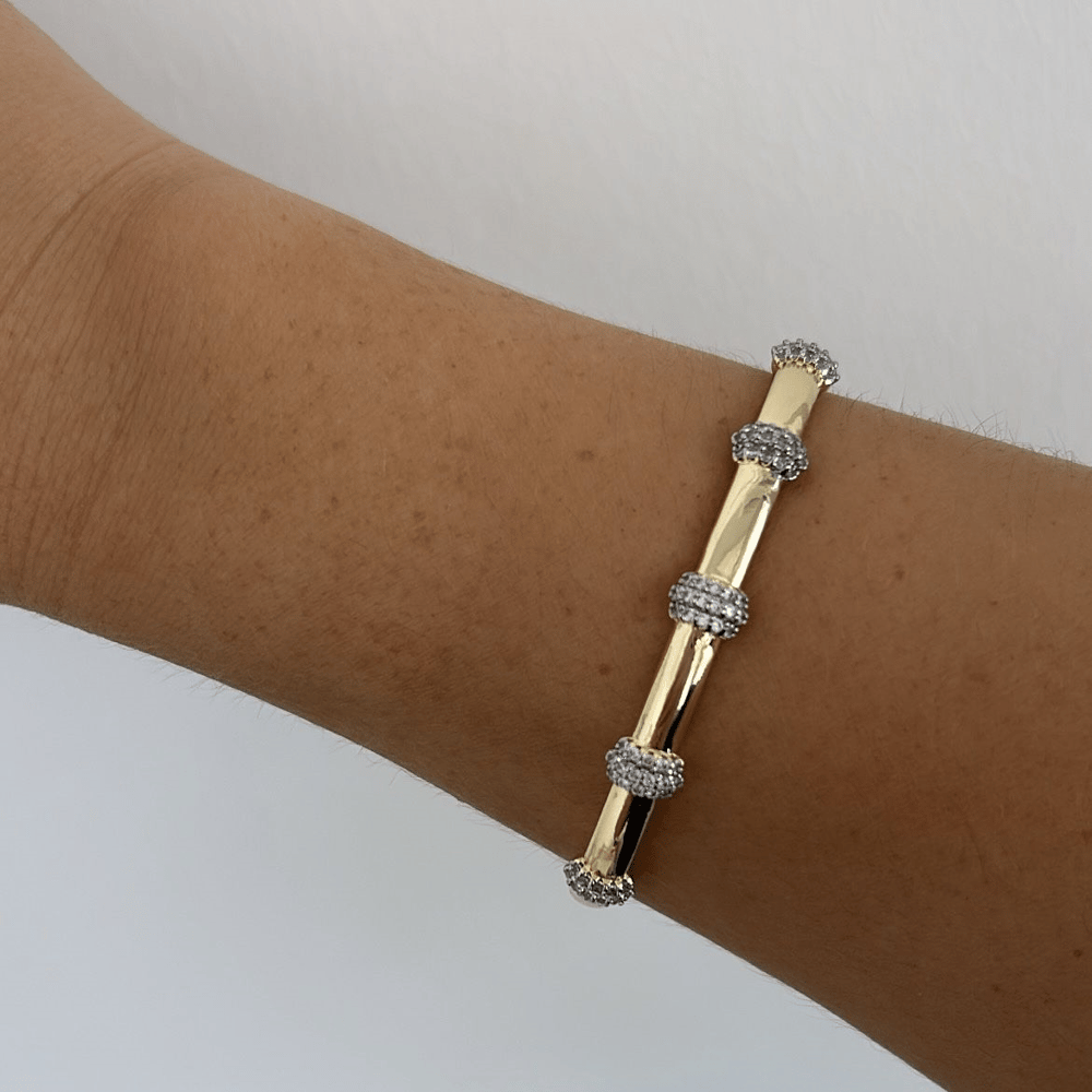 Özel Seri Zirkon Taşlı Kelepçe 17cm