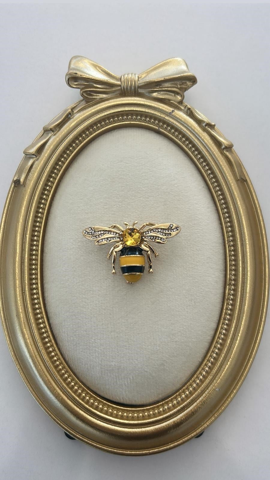 Sarı Taş Detaylı Arı Broş 4cm